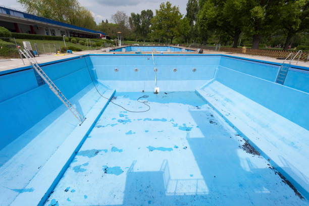 Best Emergency water damage restoration  in Menifee, CA